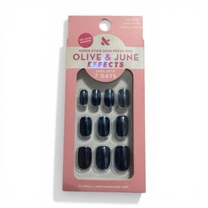 New Olive And June Effects Super Stick Mani Press On Nails Squoval Suited Chrome